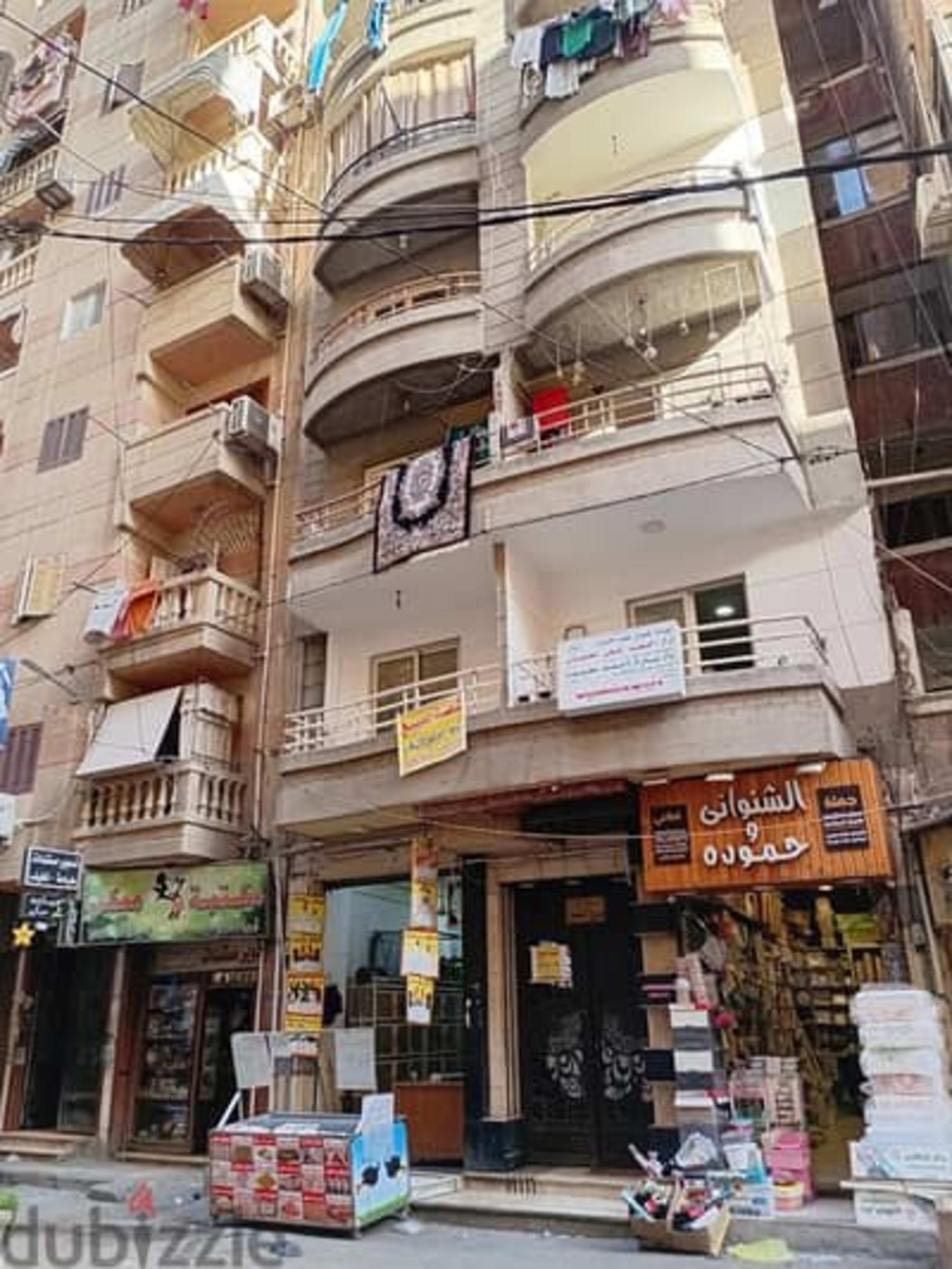 شقة للإيجار بجوار محطة ترام السيوف 5