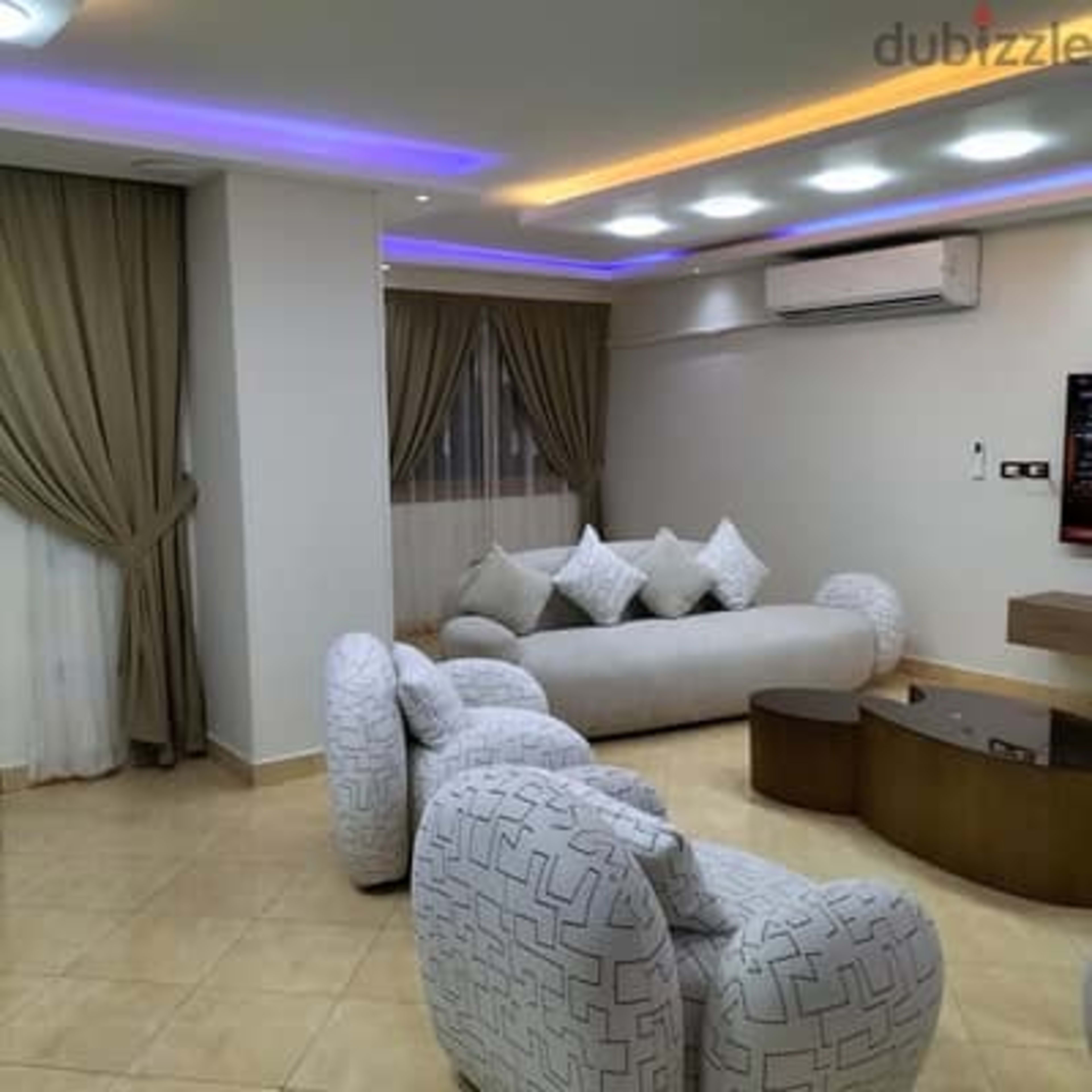 شقه مفروشه للإيجار اليومي بمصر الجديده للعلات 2