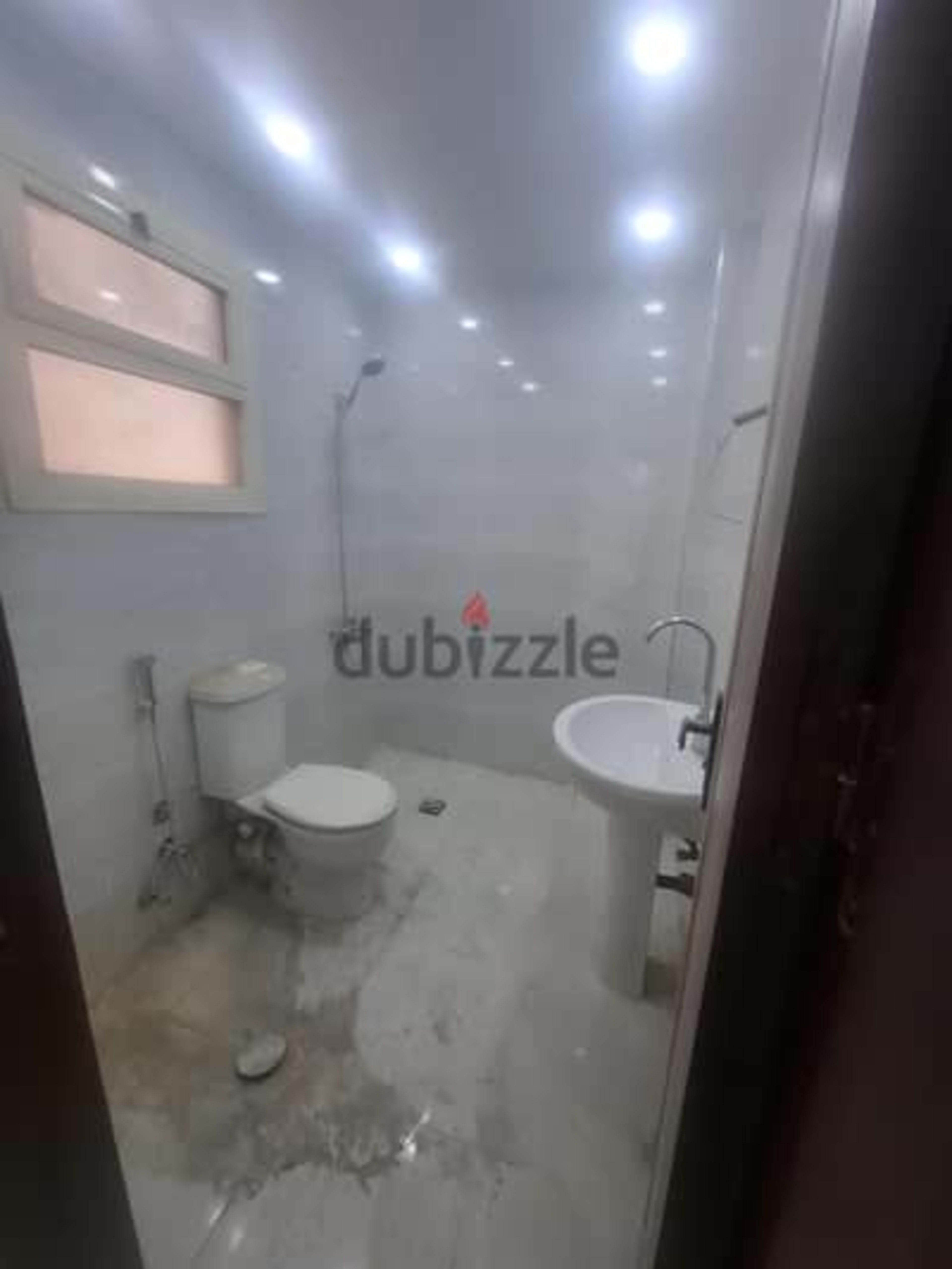 شقة للايجار الشهري بدجلة بالمز 2