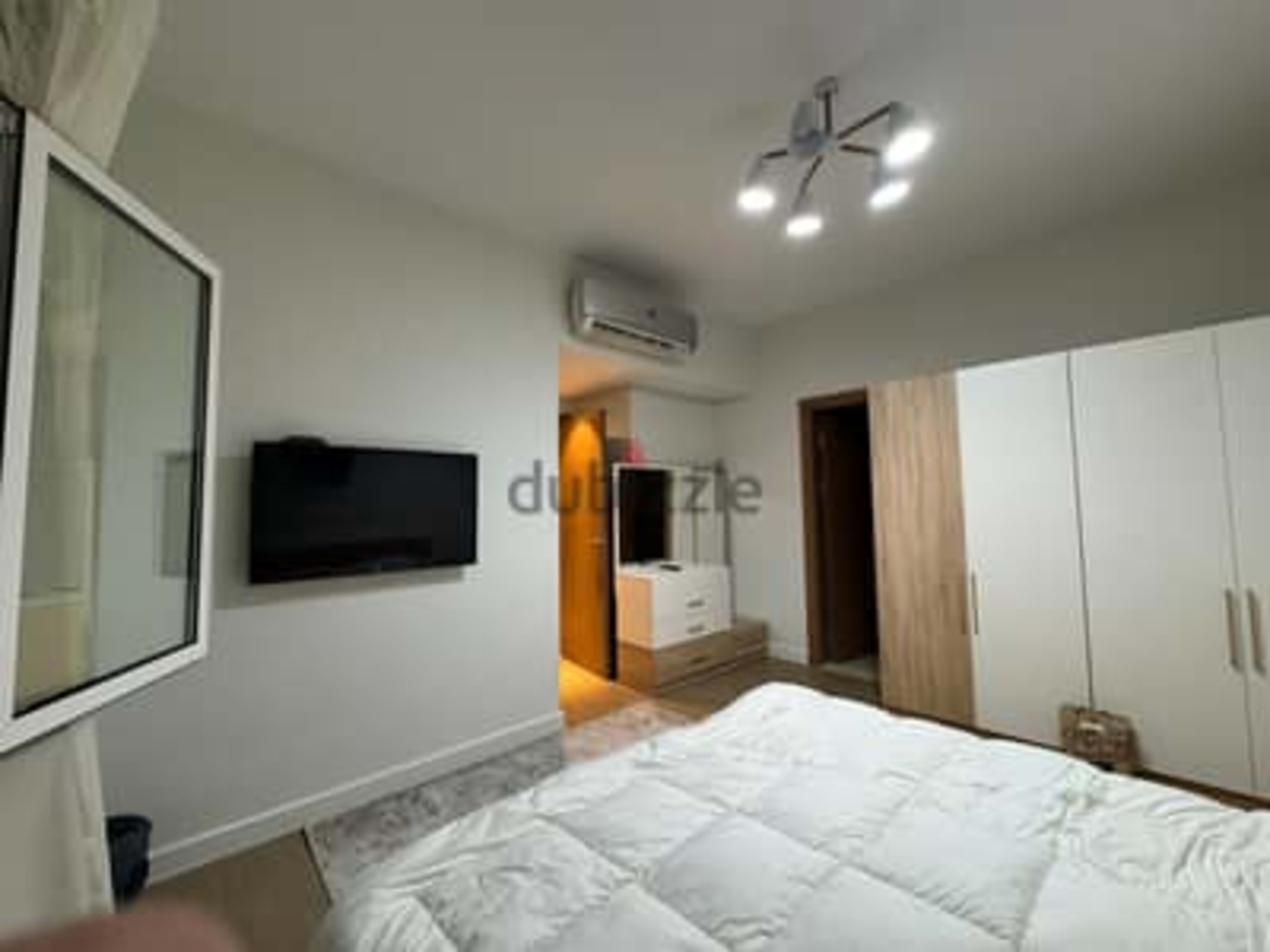 3Bedroom apartment Directly from owner at Mivida Boulevard 2