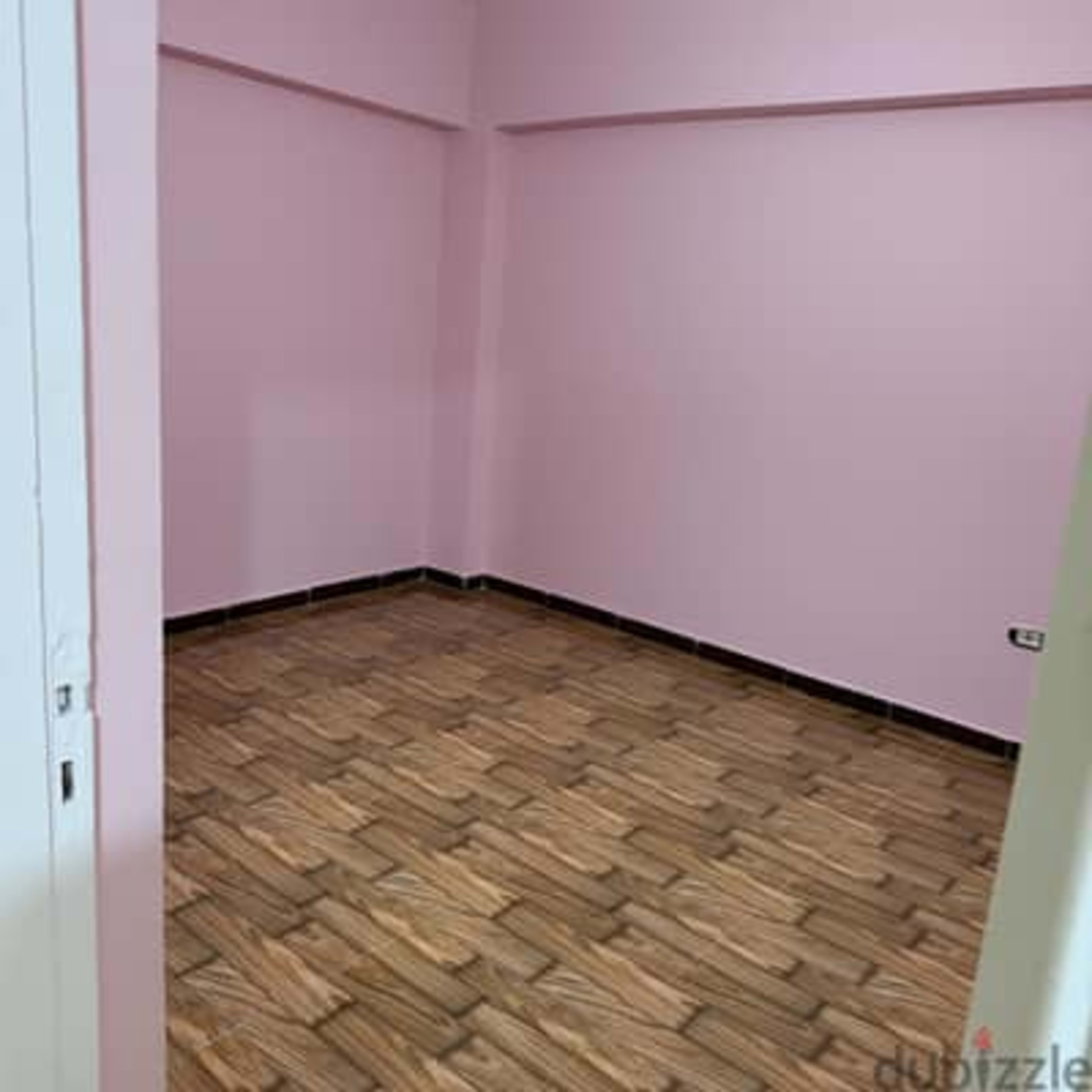 شقه ممتازه للايجار في الهرم 1