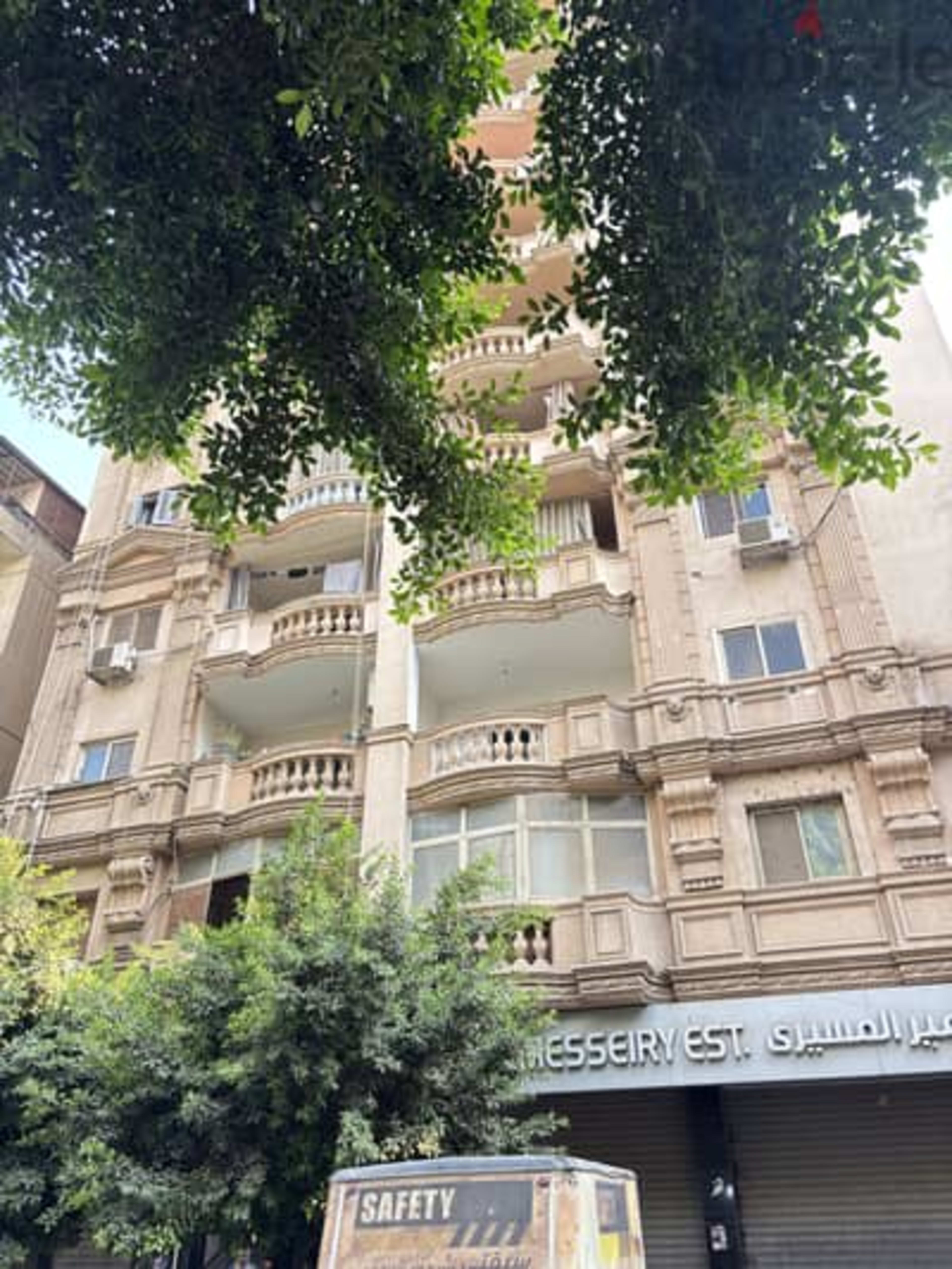 شقه مكيفه اول سكن بالقصر العيني 2