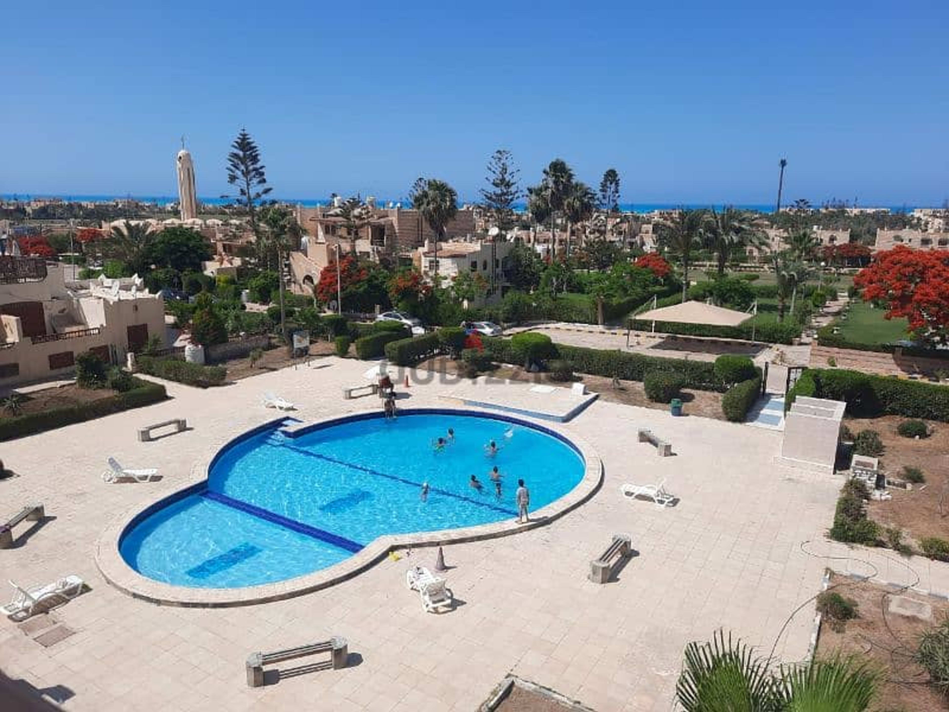 مارينا ترى البحر 1