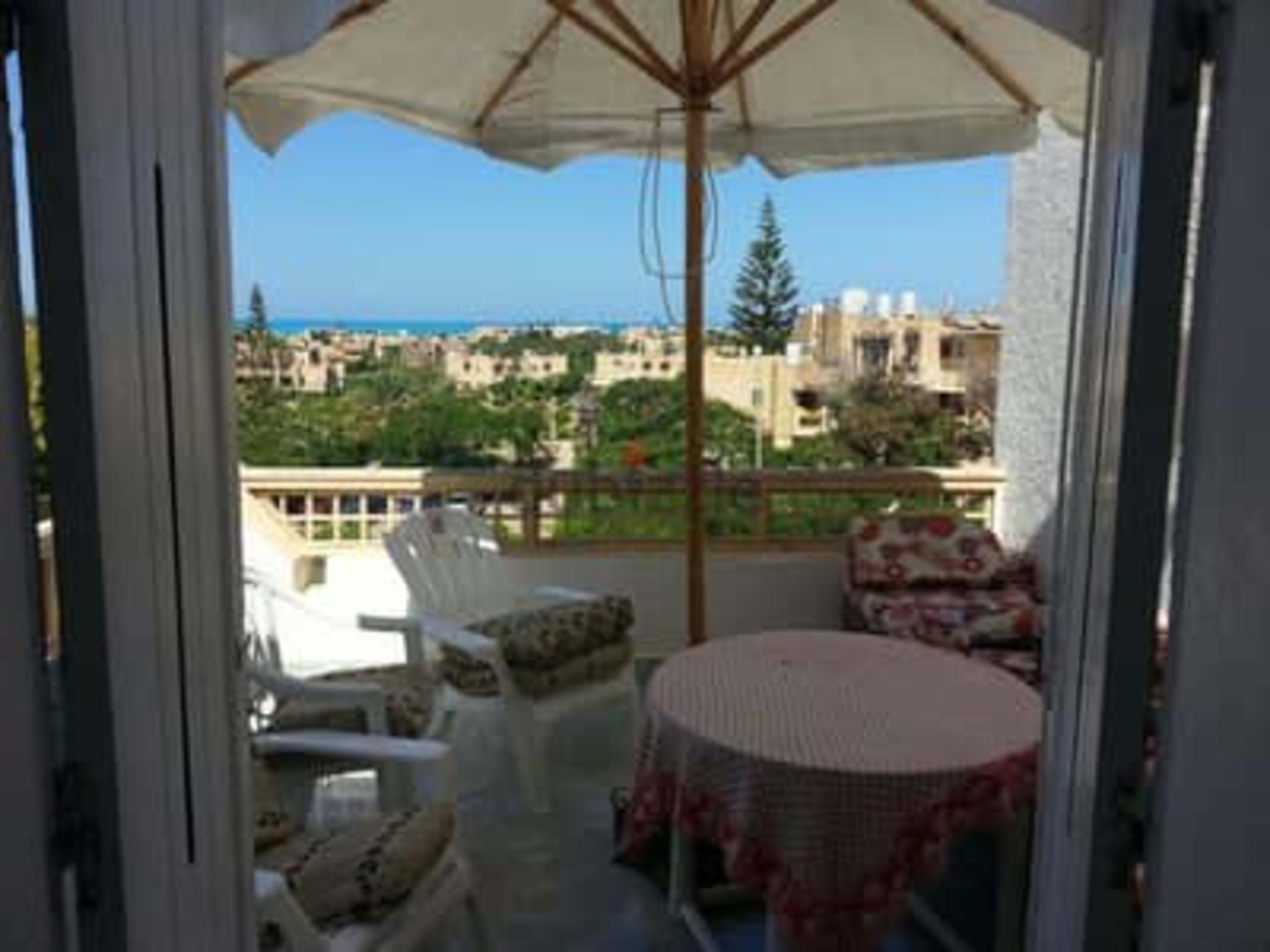 مارينا ترى البحر 7