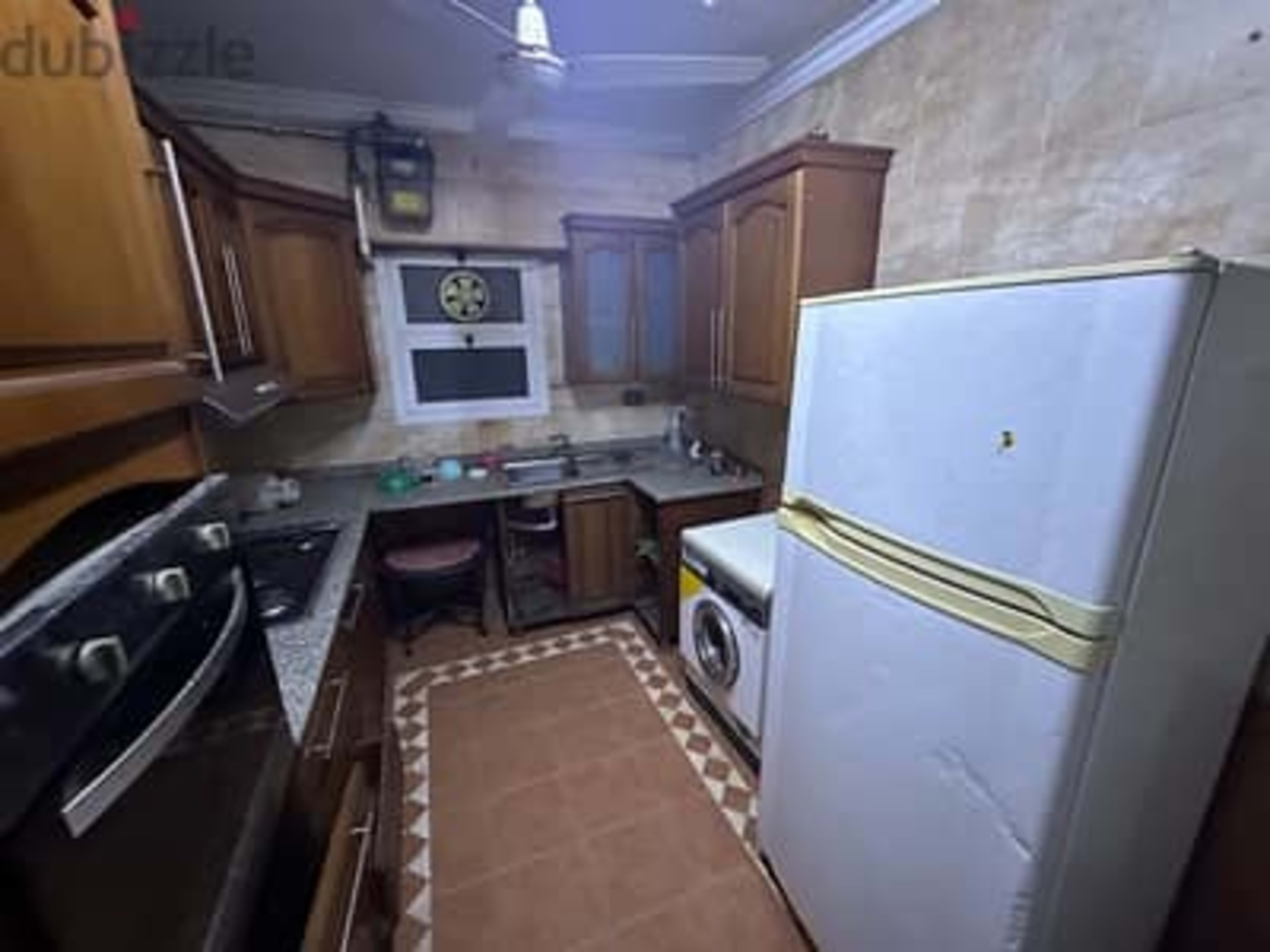 شقة سكنية للإيجار بالزيتون 3