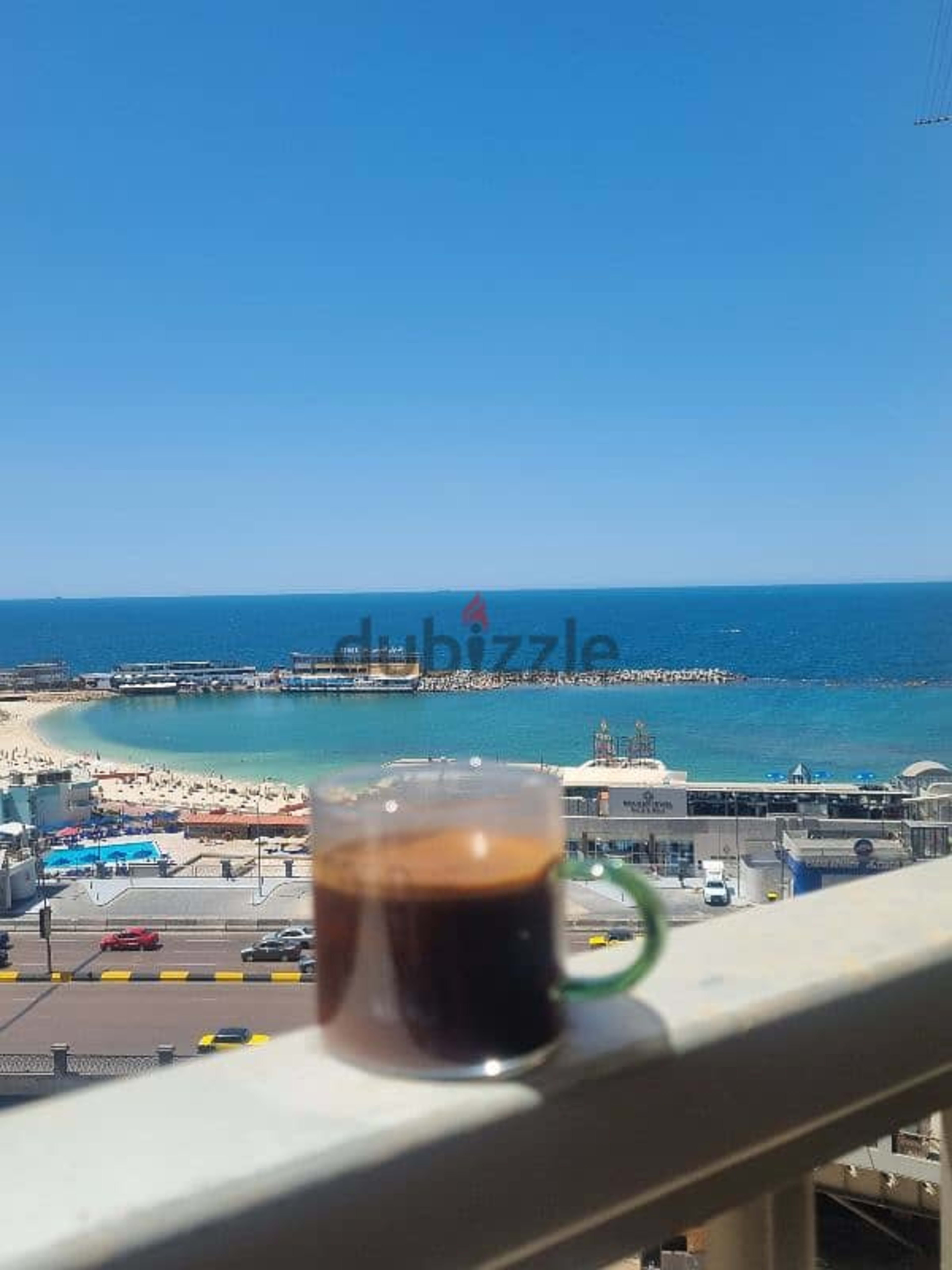 من المالك مباشرة دون وسيط - صف اول بحر مباشر - موقع راقي 1