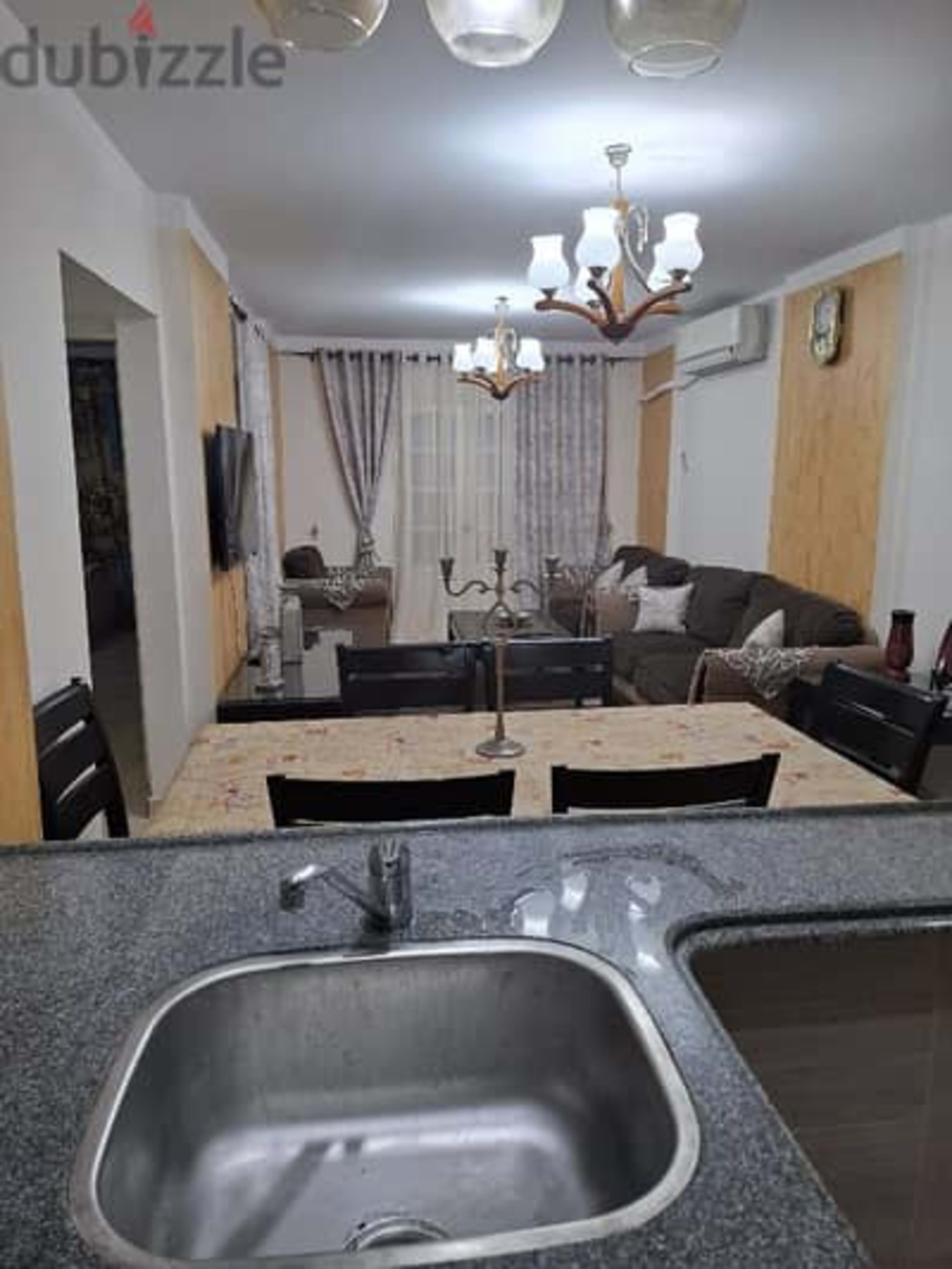 by the owner Furnished Apt for rent near green plaza 2