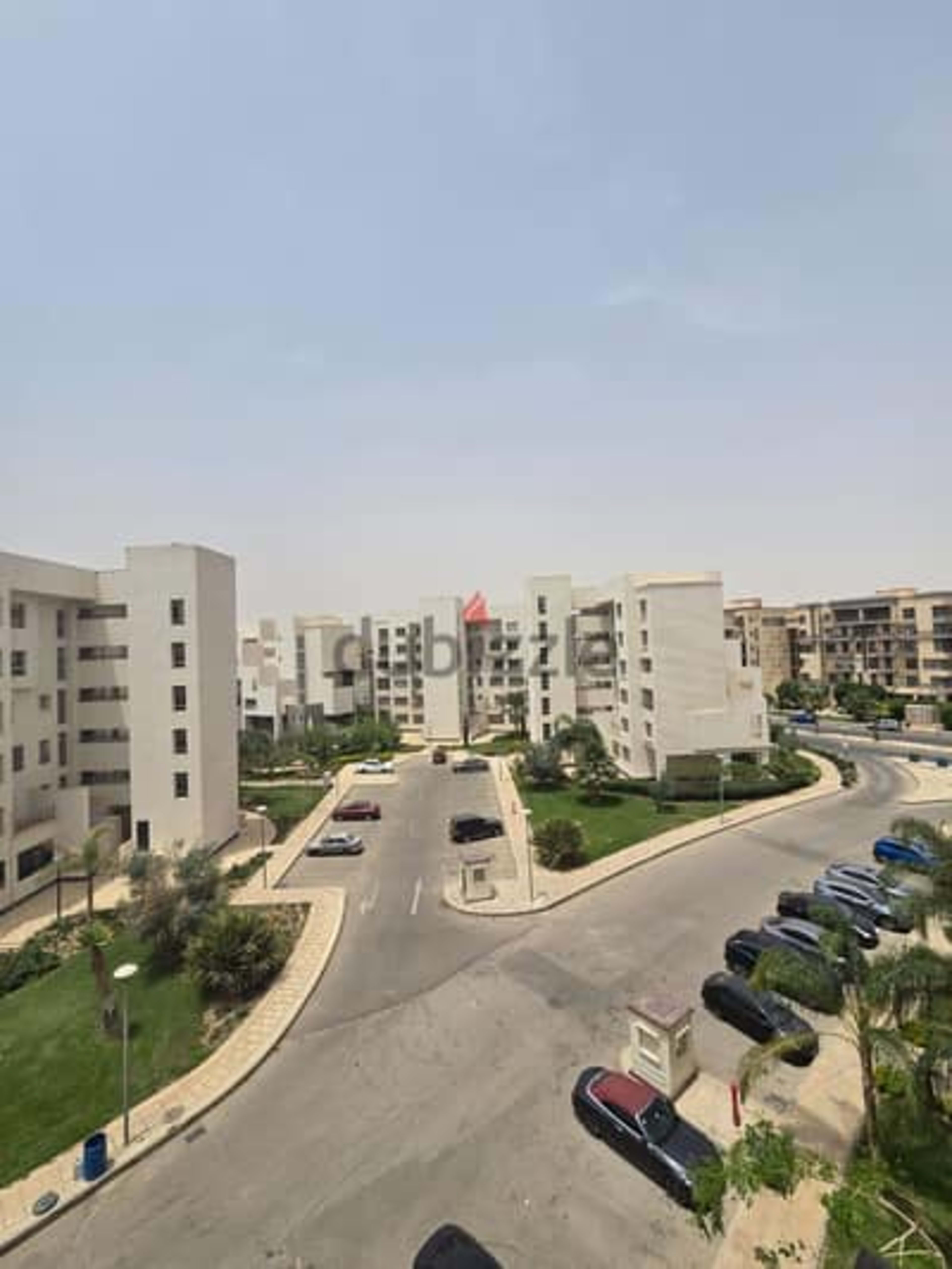 للايجار اول سكن b8 بمدينتى 3