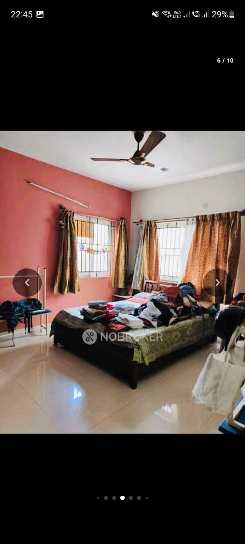 Spacious Furnished Private Room in Gate Society