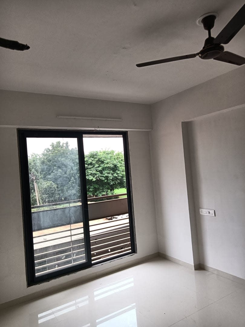 3 BHK Flat for Rent in The Atlantis 2, Zundal, Ahmedabad