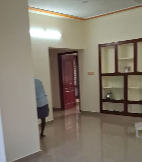 Spacious 2 BHK Independent House for Rent in Ambattur, Chennai – Suitable for Working Professionals / Families Relocating to Chennai – Direct Owner – No Brokerage.”