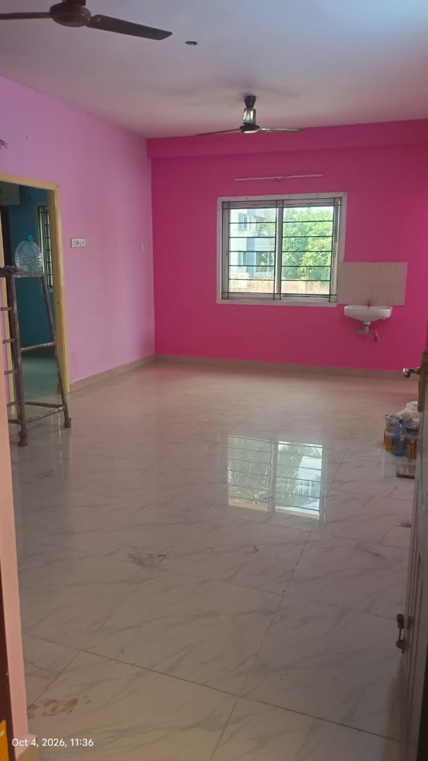Spacious 2 bhk in prime location of nanganallur