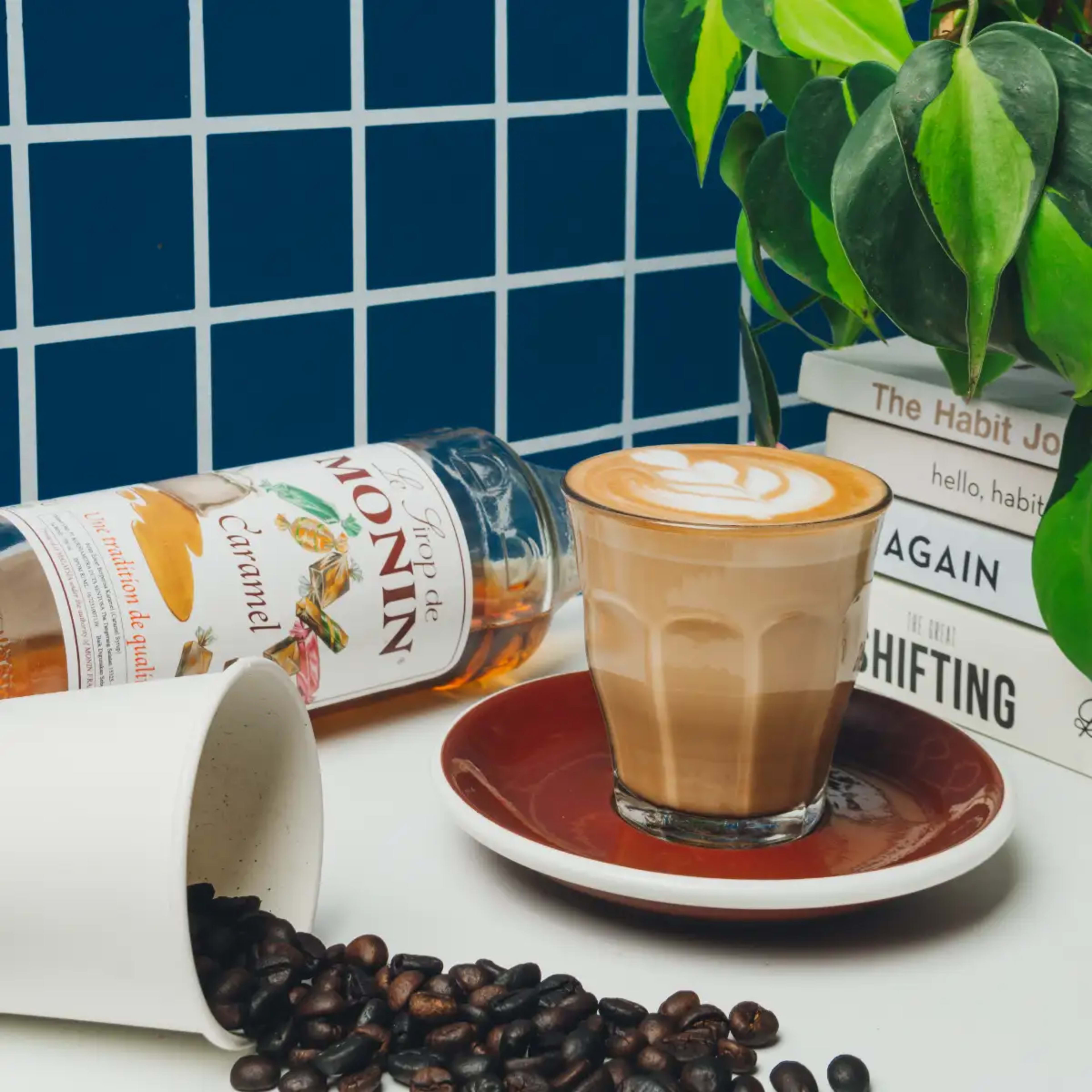 HOT CARAMEL MACHIATTO