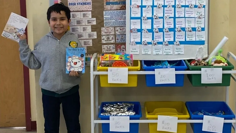 San Antonio student gets after-school reading help