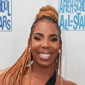 Reshanda Gray headshot