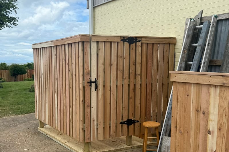 Outdoor shower enclosure fence in Virginia Beach VA by Kempsville Fence — photo 2