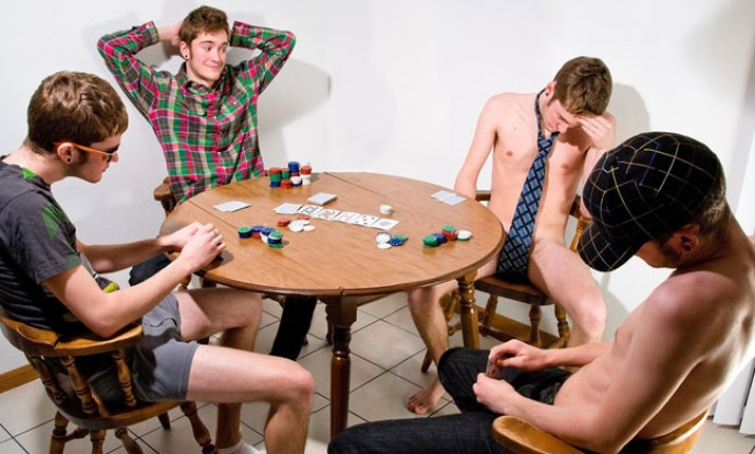 Soirée strip game