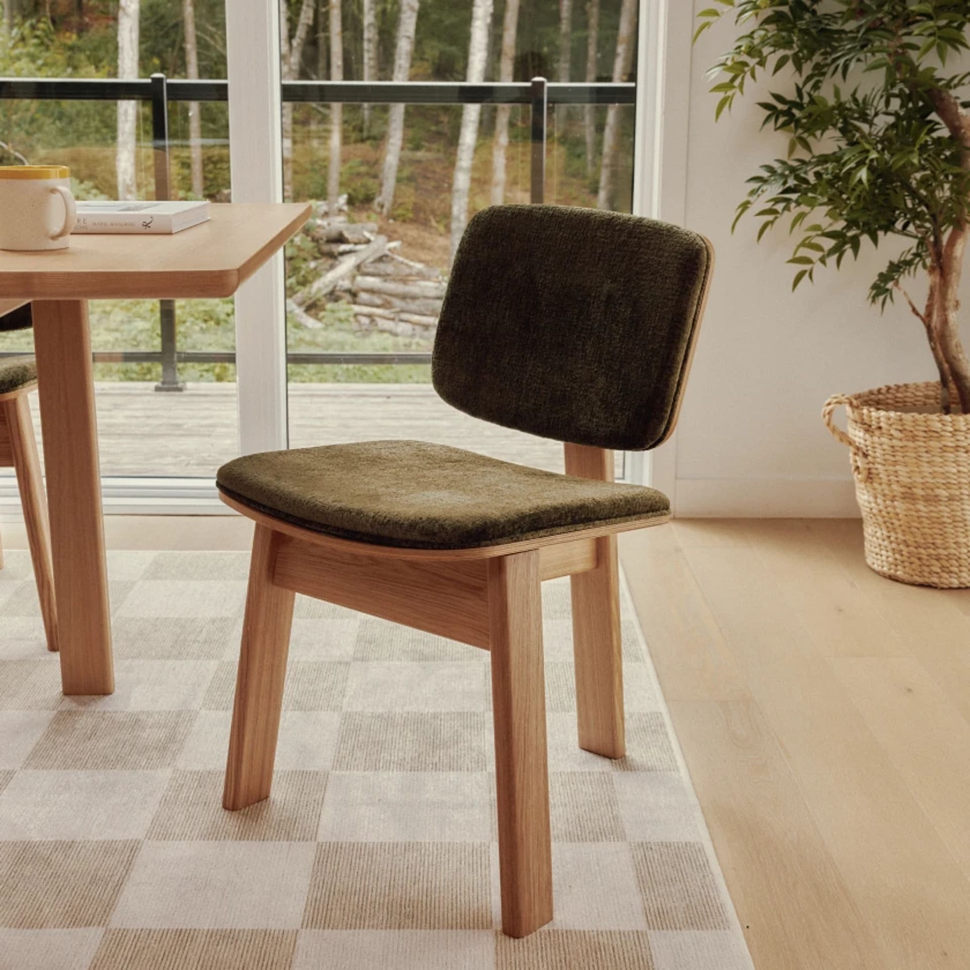 Vela Dining Chair
