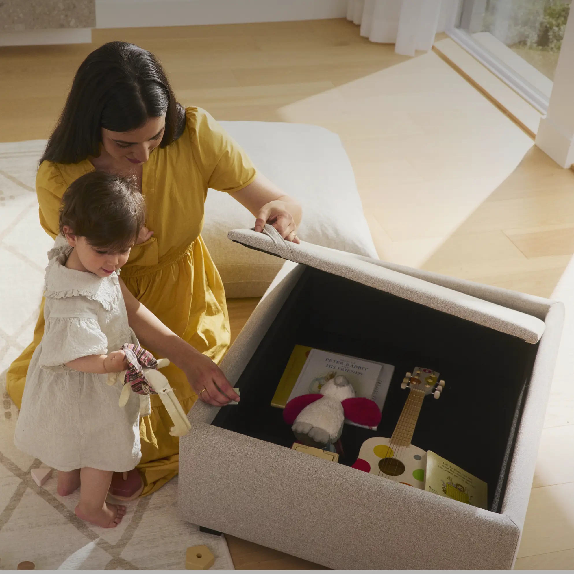 Storage ottoman