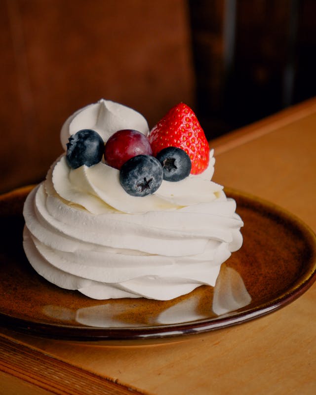 Wattleseed Pavlova