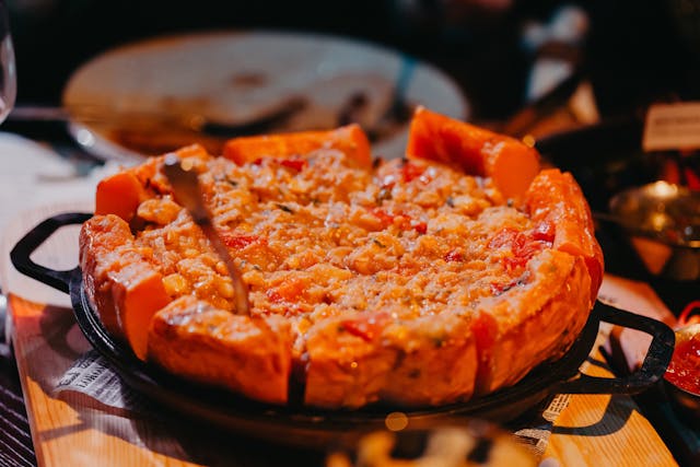 Deep-Dish Pizza