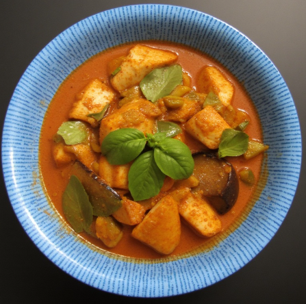 Kaeng Leung Pla (Hot Yellow Fish Curry)