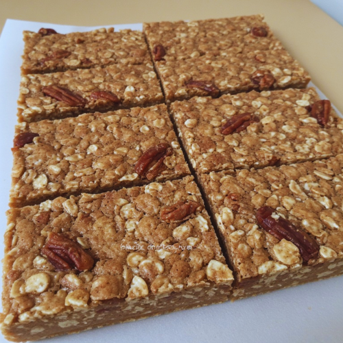 Date & Walnut Granola Bars