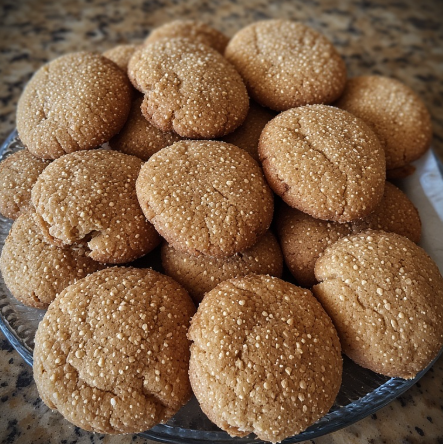 Makroud (Algeria/Tunisia - date cookies)