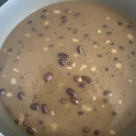 Koki Ngond (Cameroon - black bean pudding)