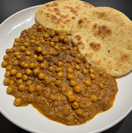 Chole Bhature (Punjab Chickpea Curry with Fried Bread)