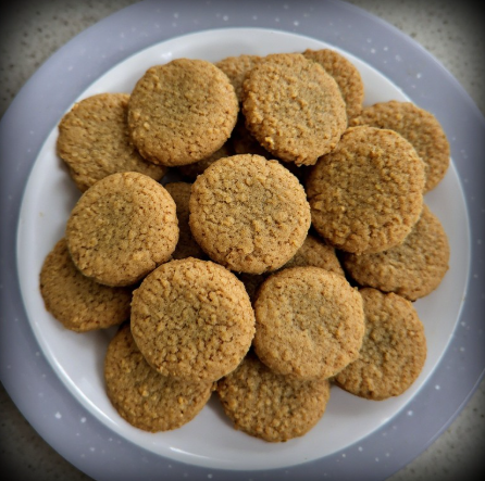 Thekua (Bihar Sweet Wheat Cookie)
