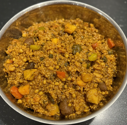 Bisibelebath (Karnataka Spicy Lentil-Rice-Vegetable)