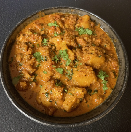Kachori Sabzi (Uttar Pradesh Kachori with Potato Curry)