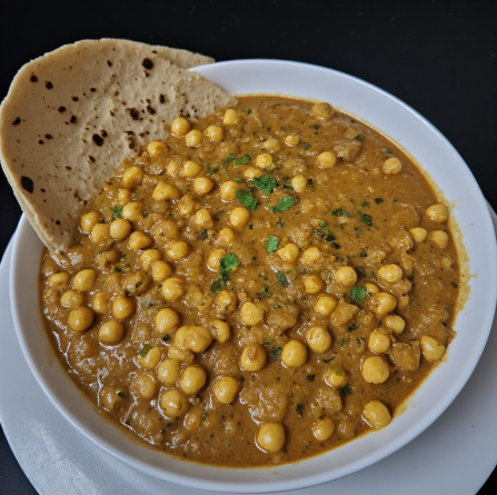 Pithla Bhakri (Maharashtra Chickpea Flour Curry with Millet Flatbread)