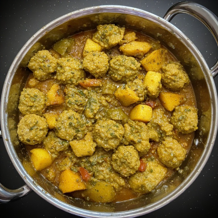 Chettinad Chicken (Tamil Spicy Chicken)
