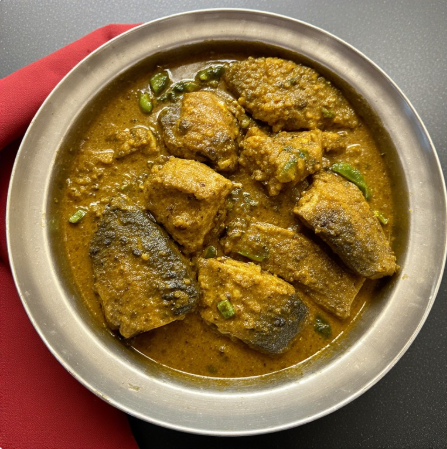 Shorshe Ilish (Bengal Hilsa in Mustard)