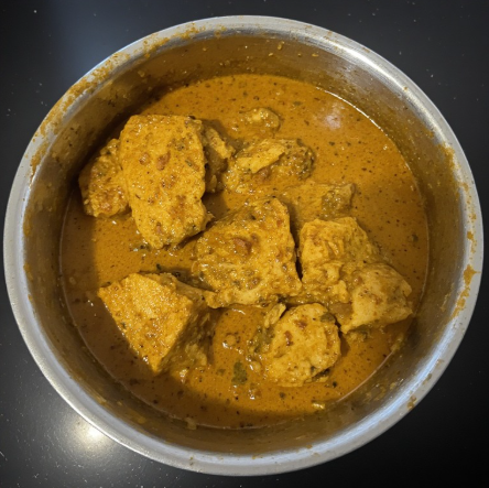Machher Jhol (Bengali Fish Curry)