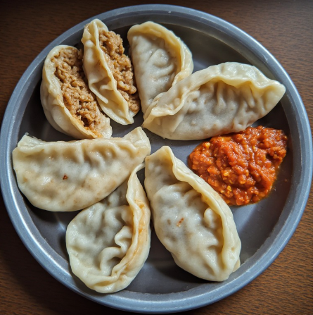 Momos with Spicy Chutney (Sikkim)