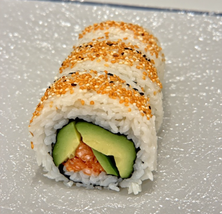 Maki Sushi - California Roll (Inside-Out)