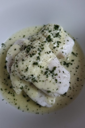 Bleikja með einiberja gel og rjóma (Arctic Char with Juniper Gel and Cream)