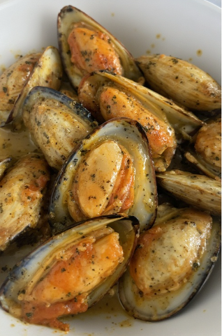 Musslur í hvítvínsósu (Mussels in White Wine Sauce)