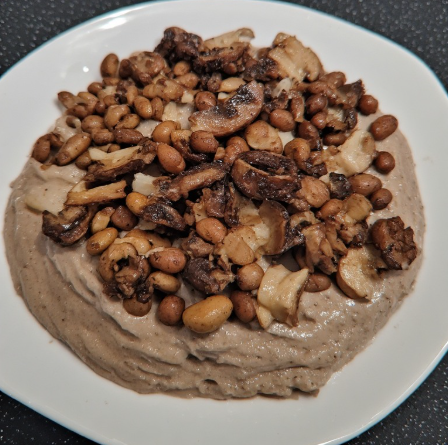 Sveppir og lúpínu dessert (Mushroom and Lupine Dessert)