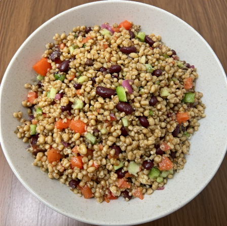 Bygg og bauna salat (Barley and Bean Salad)