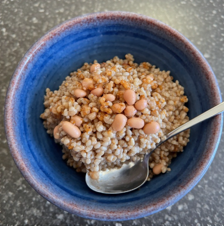 Bauna- og bygg dessert (Bean and Barley Dessert)