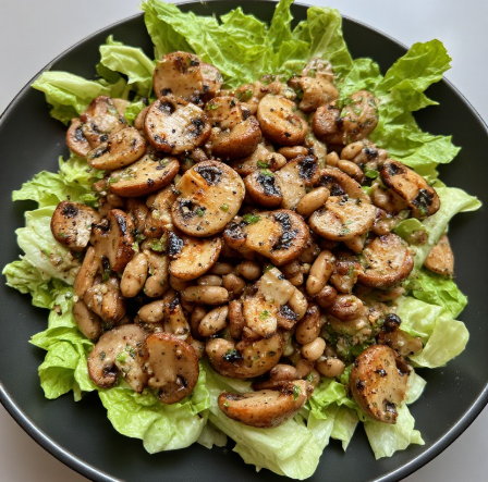 Lúpínu og sveppir salat (Lupine and Mushroom Salad)