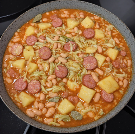 Sopa de Feijão com Chouriço (One Pot Bean Stew)