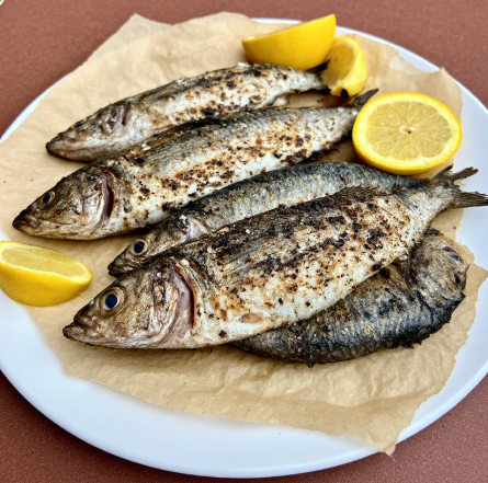 Sardinha Assada na Rua (Street Grilled Sardines)