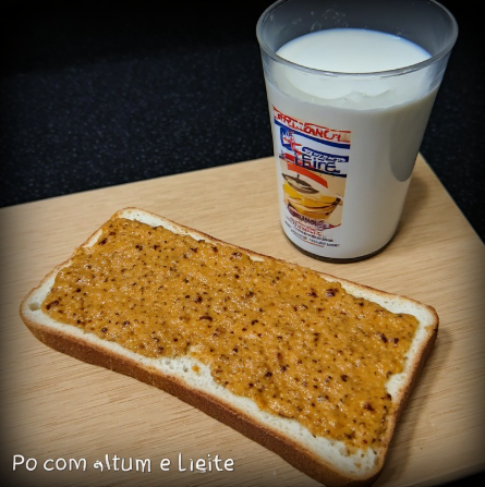 Pão com Atum e Leite