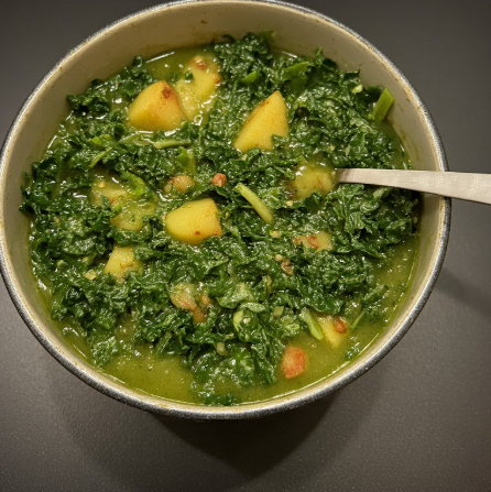 Caldo Verde Tradicional (Classic Portuguese Kale Soup)