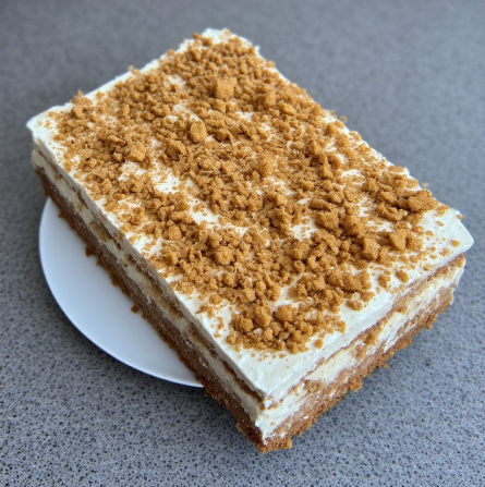 Bolo de Bolacha (Biscuit Cake – No-Bake)